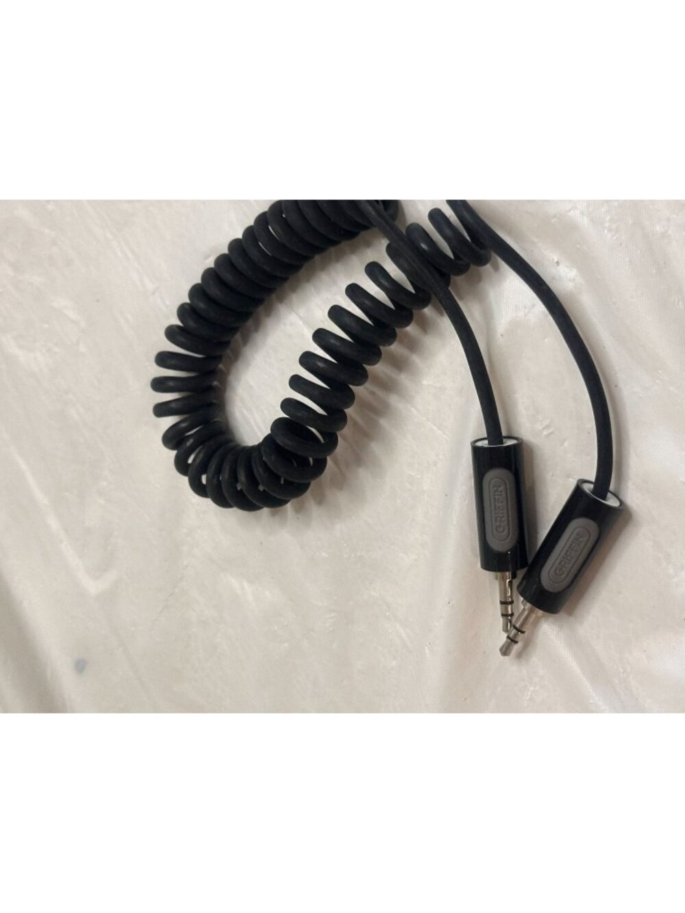 GRIFFIN 3.5mm Audio AUX AUXILIARY COILED AUDIO CABLE Male to Male Stereo Jack